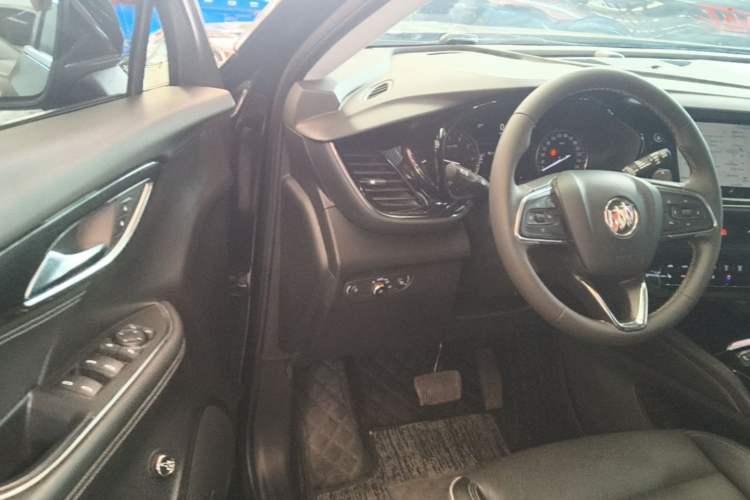 Used Buick Envision 2023 Encore S 552T Two-Wheel Drive Luxury Model Driver Seat
