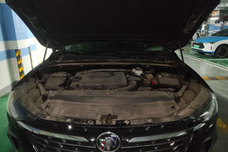 Used Buick Envision 2023 Encore Plus 652T Five-Seat Luxury Model Engine Bay