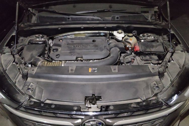 Used Buick Envision 2023 Encore Plus 652T Five-Seat Luxury Model Engine Bay
