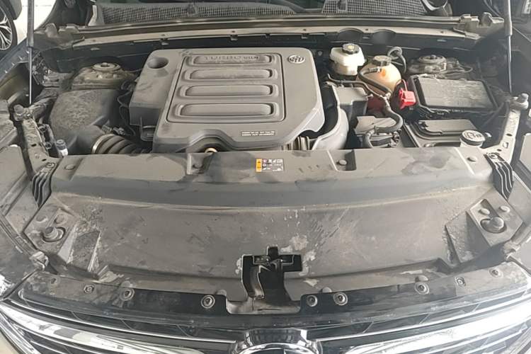 Used Buick Envision 2023 Encore S 552T Two-Wheel Drive Luxury Model Engine Bay