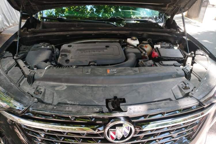 Used Buick Envision 2023 Encore Plus 652T Five-Seat Luxury Model Engine Bay
