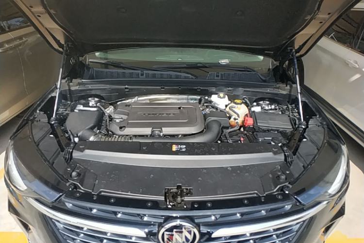 Used Buick Envision 2023 Encore Plus 652T Five-Seat Luxury Model Engine Bay