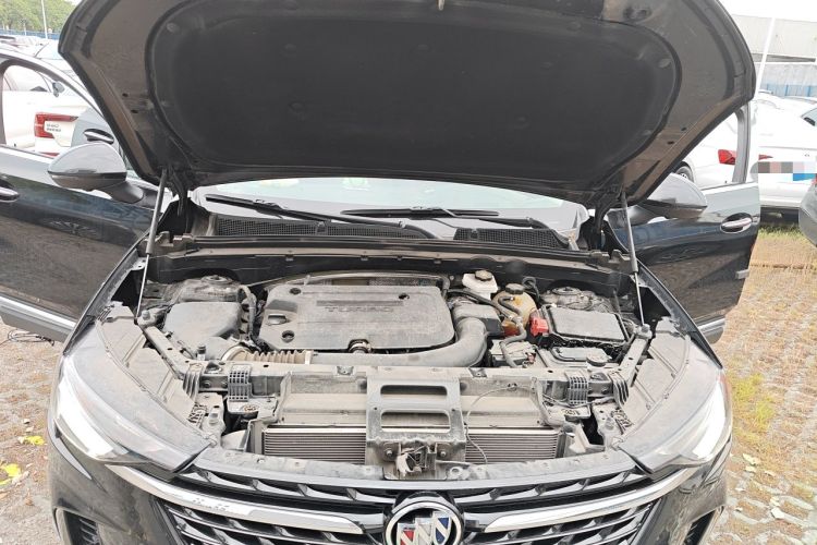 Used Buick Envision 2023 Encore Plus 652T Five-Seat Luxury Model Engine Bay