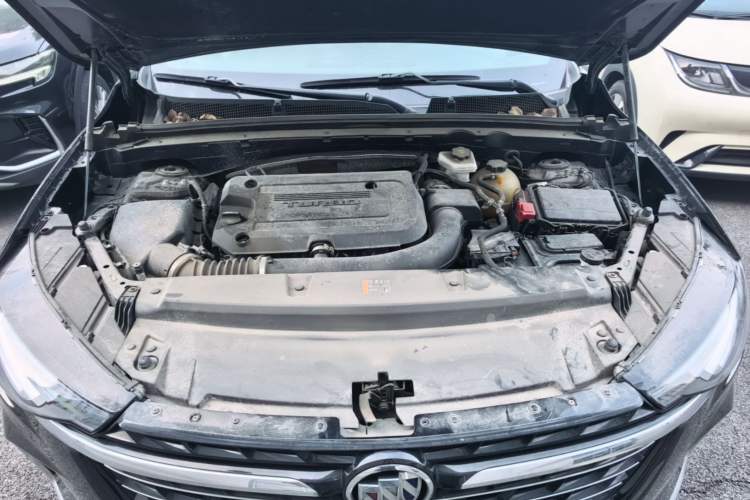 Used Buick Envision 2023 Encore Plus 652T Five-Seat Luxury Model Engine Bay