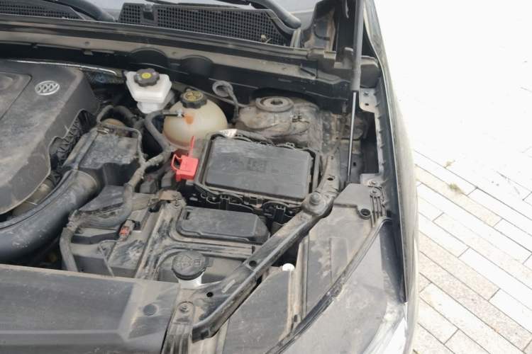 Used Buick Envision 2023 Encore S 552T Two-Wheel Drive Luxury Model Engine Bay Left