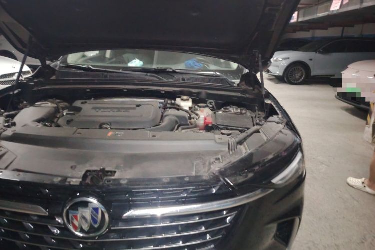 Used Buick Envision 2023 Encore Plus 652T Five-Seat Luxury Model Engine Bay Left