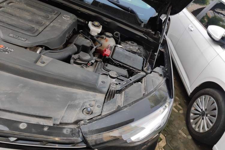 Used Buick Envision 2023 Encore S 552T Two-Wheel Drive Luxury Model Engine Bay Left
