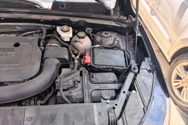 Used Buick Envision 2023 Encore S 652T Two-Wheel-Drive Luxury Model Engine Bay Left