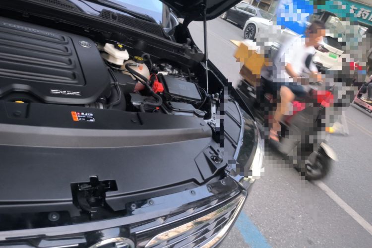 Used Buick Envision 2023 Encore S 552T Two-Wheel Drive Luxury Model Engine Bay Left