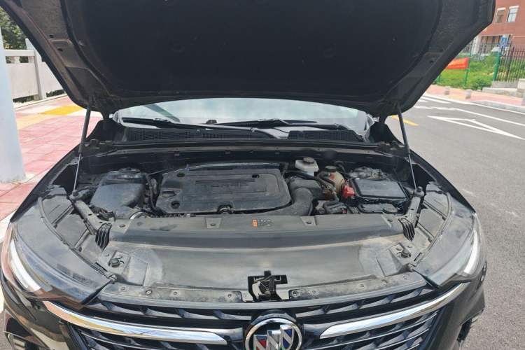 Used Buick Envision 2023 Encore Plus 652T Five-Seat Luxury Model Engine Bay