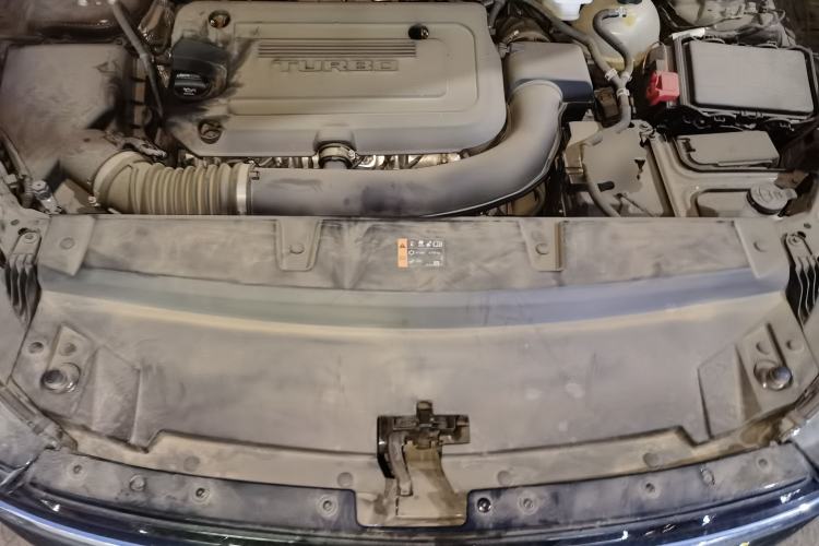 Used Buick Envision 2023 Encore Plus 652T Five-Seat Luxury Model Engine Bay