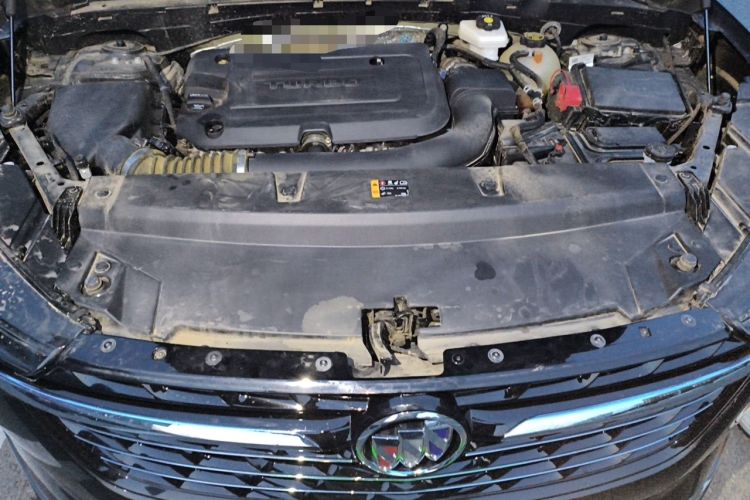 Used Buick Envision 2023 Encore Plus 652T Five-Seat All-Wheel-Drive Luxury Model Engine Bay