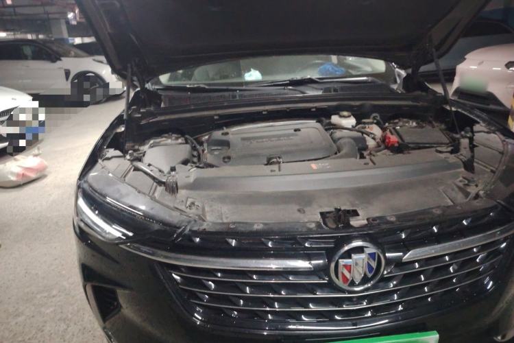 Used Buick Envision 2023 Encore Plus 652T Five-Seat Luxury Model Engine Bay Right