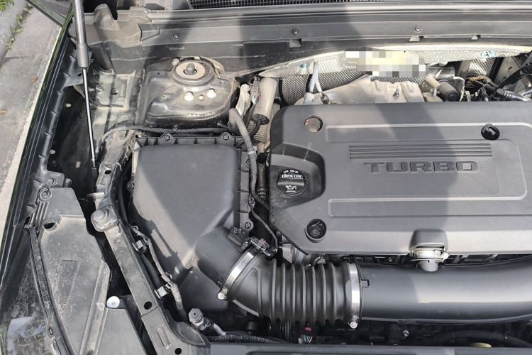 Used Buick Envision 2023 Encore Plus 652T Five-Seat Luxury Model Engine Bay Right
