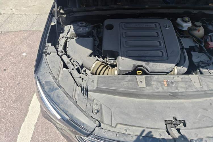 Used Buick Envision 2023 Encore S 552T Two-Wheel Drive Luxury Model Engine Bay Right