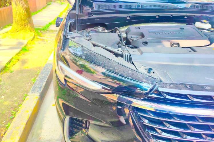 Used Buick Envision 2023 Encore Plus 652T Five-Seat Luxury Model Engine Bay Right