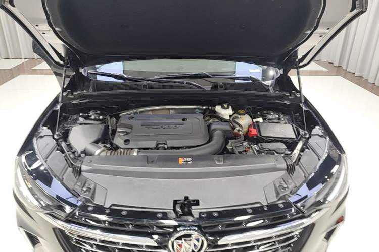 Used Buick Envision 2023 Encore Plus 652T Five-Seat Luxury Model Engine Bay