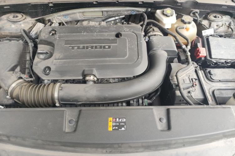 Used Buick Envision 2023 Encore Plus 652T Five-Seat All-Wheel-Drive Luxury Model Engine Bay
