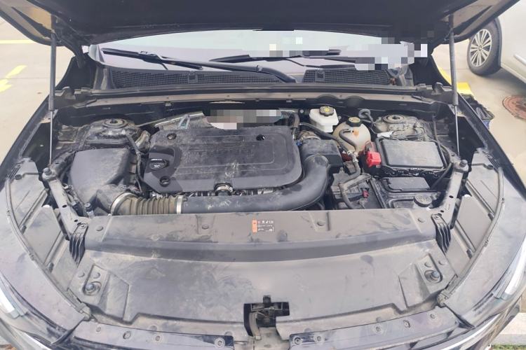 Used Buick Envision 2023 Encore Plus 652T Five-Seat Luxury Model Engine Bay