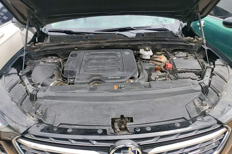 Used Buick Envision 2023 Encore S 552T Two-Wheel Drive Luxury Model Engine Bay