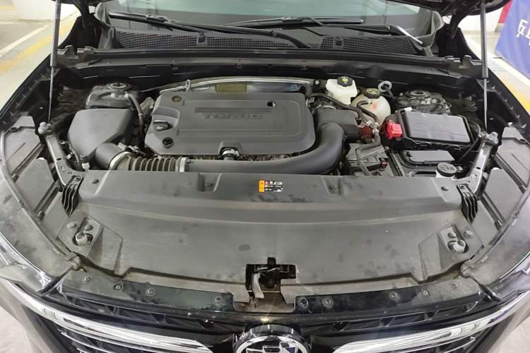 Used Buick Envision 2023 Encore Plus 652T Five-Seat Luxury Model Engine Bay