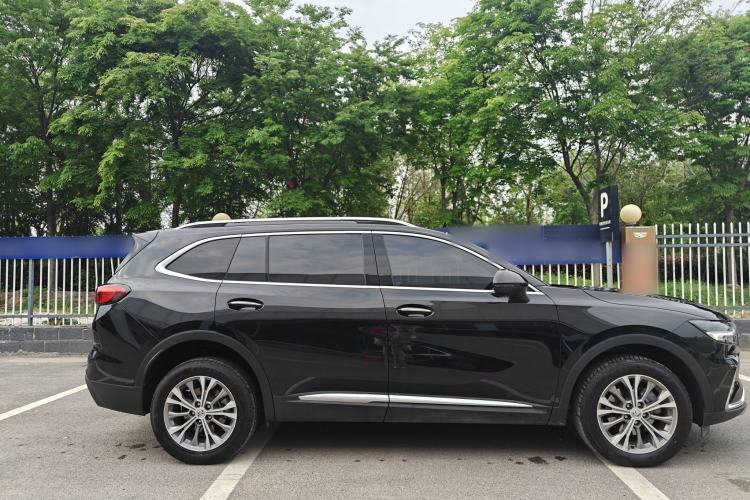 Used Buick Envision 2023 Encore Plus 652T Five-Seat Luxury Model Exterior 2