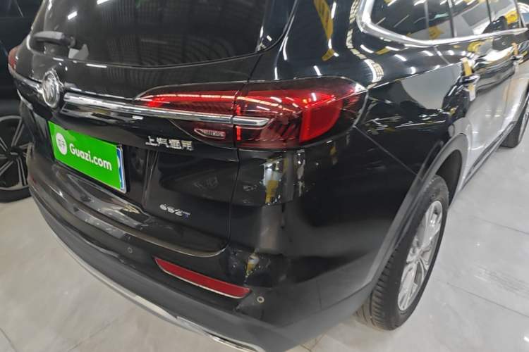 Used Buick Envision 2023 Encore Plus 652T Five-Seat Luxury Model Exterior 3