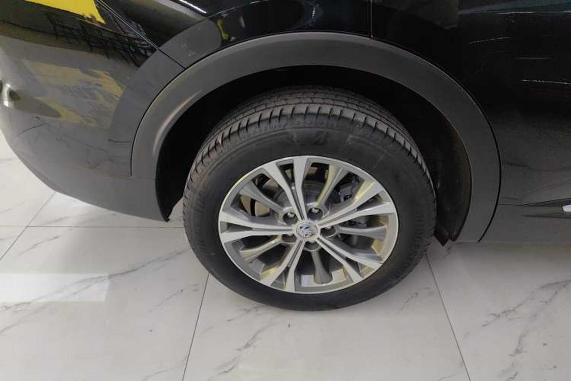 Used Buick Envision 2023 Encore Plus 652T Five-Seat All-Wheel-Drive Luxury Model Exterior 5