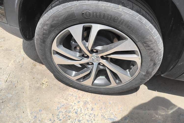 Used Buick Envision 2023 Encore S 552T Two-Wheel Drive Luxury Model Exterior 5