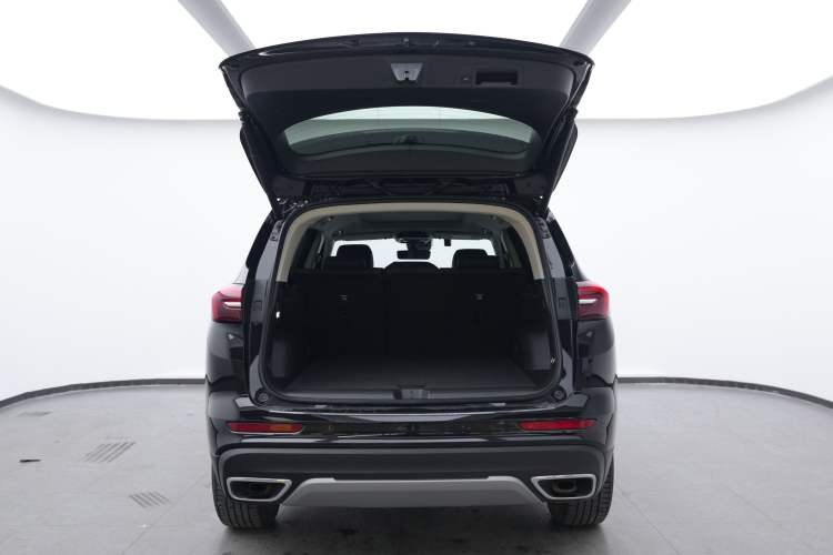 Used Buick Envision 2023 Encore Plus 652T Five-Seat All-Wheel-Drive Luxury Model Exterior 7