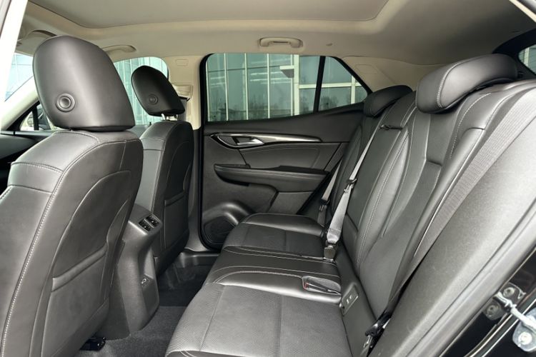 Used Buick Envision 2023 Encore S 552T Two-Wheel Drive Luxury Model Exterior 7