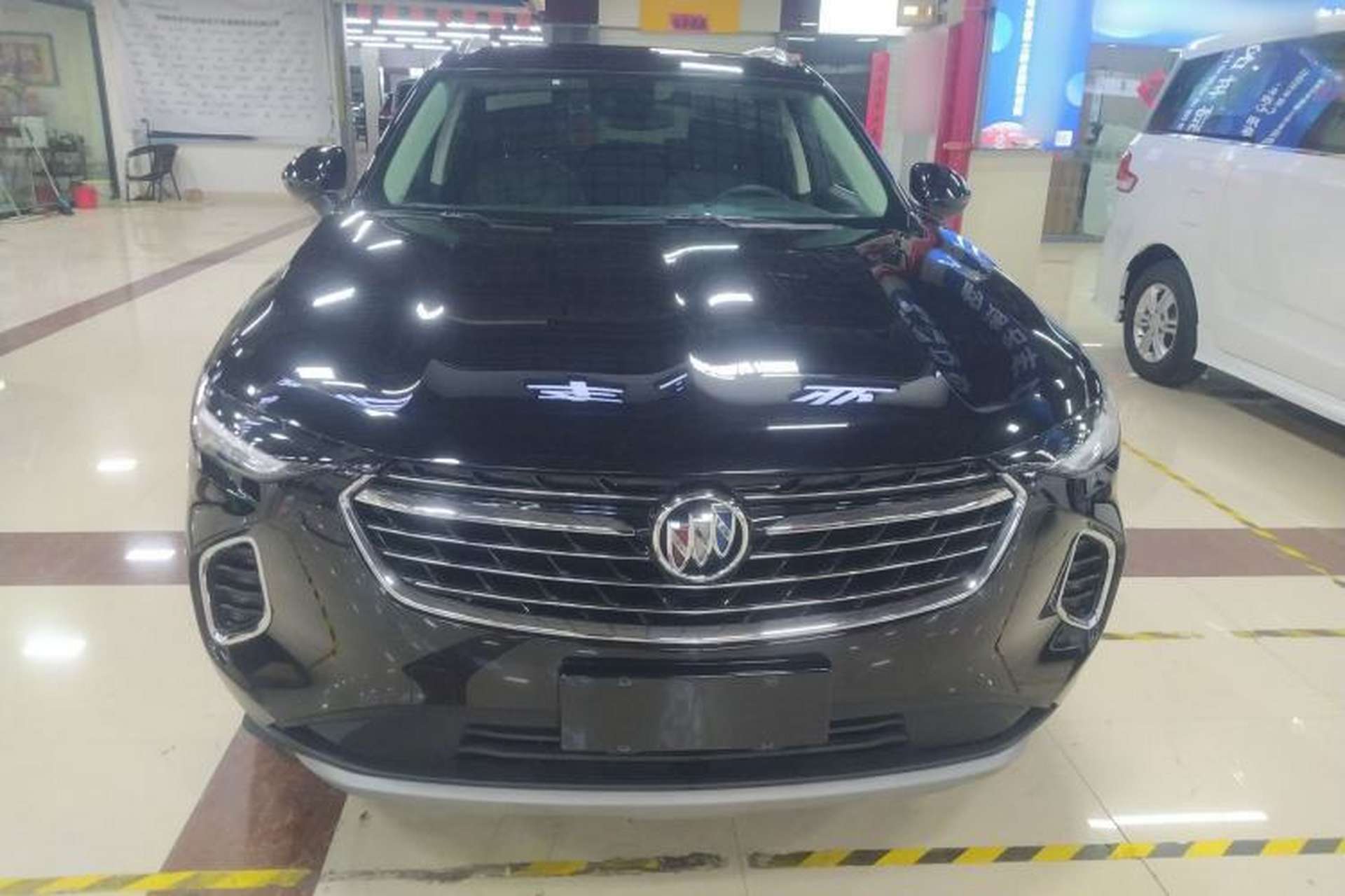 Used Buick Envision 2023 Encore S 552T Two-Wheel Drive Luxury Model Front