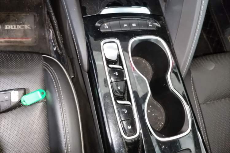 Used Buick Envision 2023 Encore Plus 652T Five-Seat Luxury Model Gear Lever