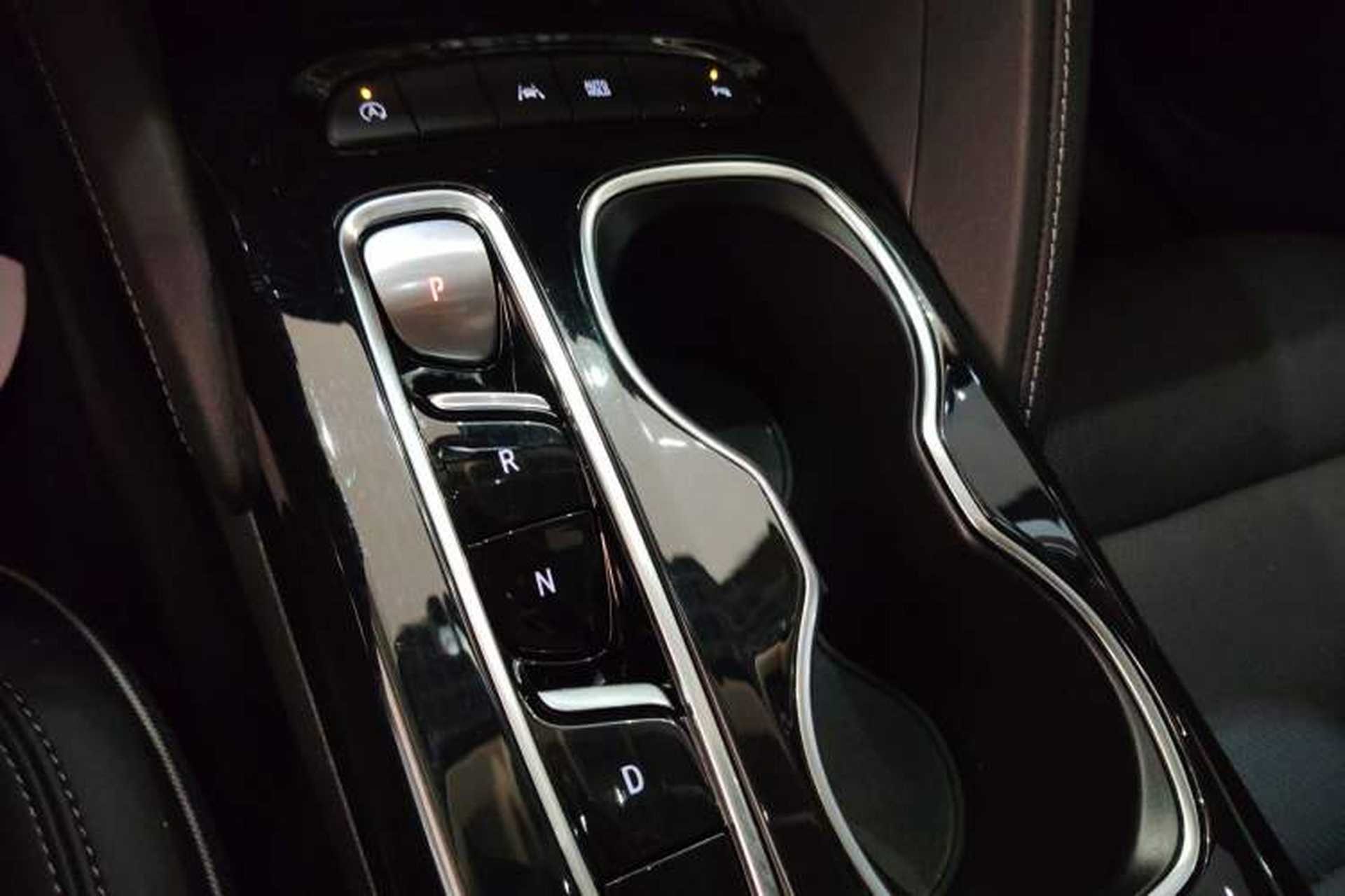 Used Buick Envision 2023 Encore Plus 652T Five-Seat Luxury Model Gear Lever