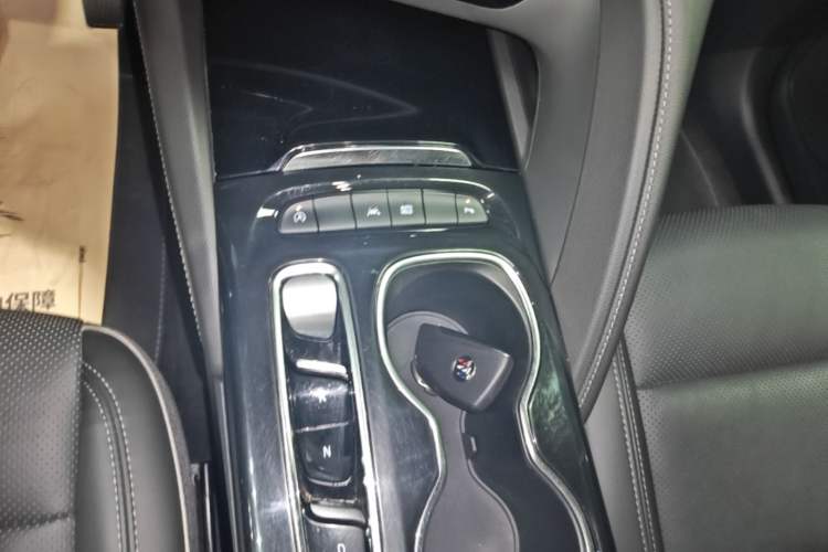 Used Buick Envision 2023 Encore S 652T Two-Wheel-Drive Luxury Model Gear Lever