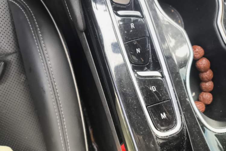Used Buick Envision 2023 Encore Plus 652T Five-Seat Luxury Model Gear Lever