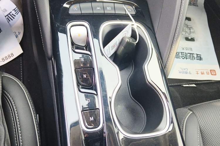 Used Buick Envision 2023 Encore Plus 652T Five-Seat Luxury Model Gear Lever