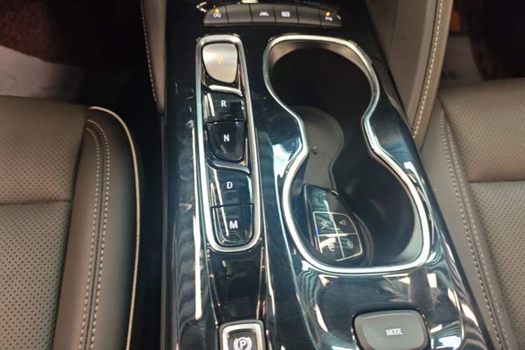 Used Buick Envision 2023 Encore S 552T Two-Wheel Drive Luxury Model Gear Lever