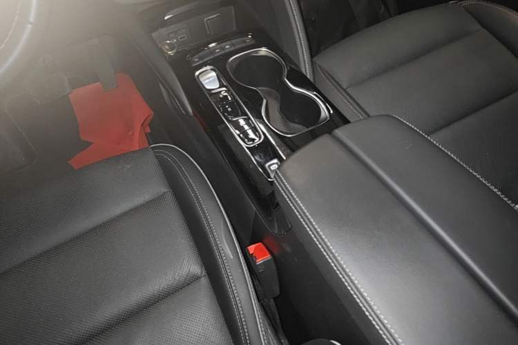Used Buick Envision 2023 Encore Plus 652T Five-Seat Luxury Model Gear Lever