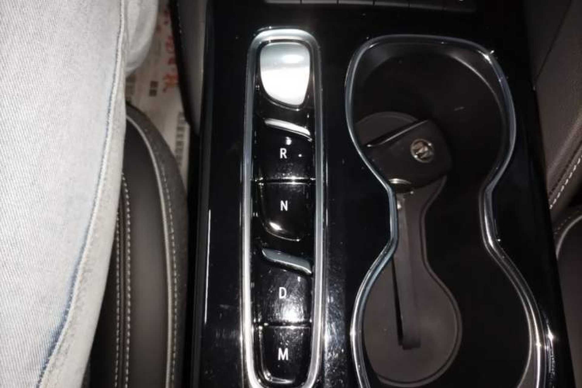 Used Buick Envision 2023 Encore S 552T Two-Wheel Drive Luxury Model Gear Lever