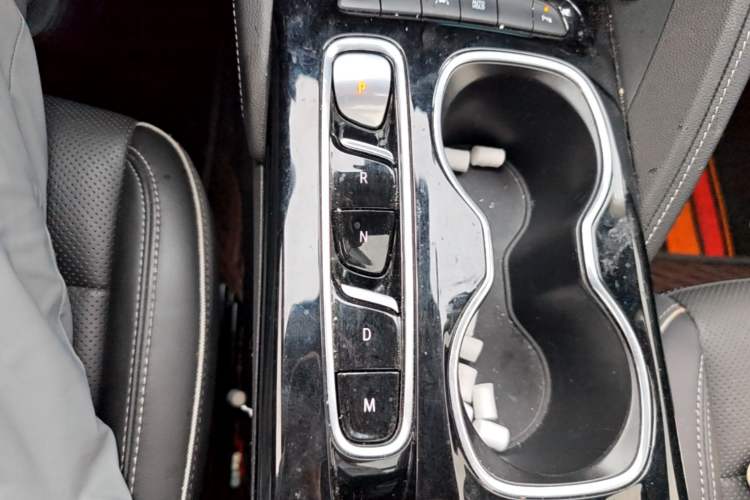 Used Buick Envision 2023 Encore Plus 652T Five-Seat Luxury Model Gear Lever