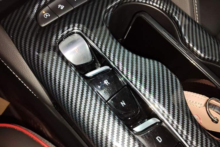 Used Buick Envision 2023 Encore S GS Four-Wheel Drive Sport Model Gear Lever