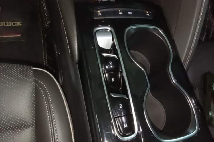 Used Buick Envision 2023 Encore S 552T Two-Wheel Drive Luxury Model Gear Lever
