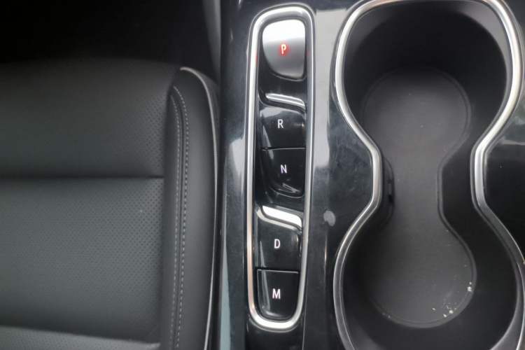 Used Buick Envision 2023 Encore S 552T Two-Wheel Drive Luxury Model Gear Lever