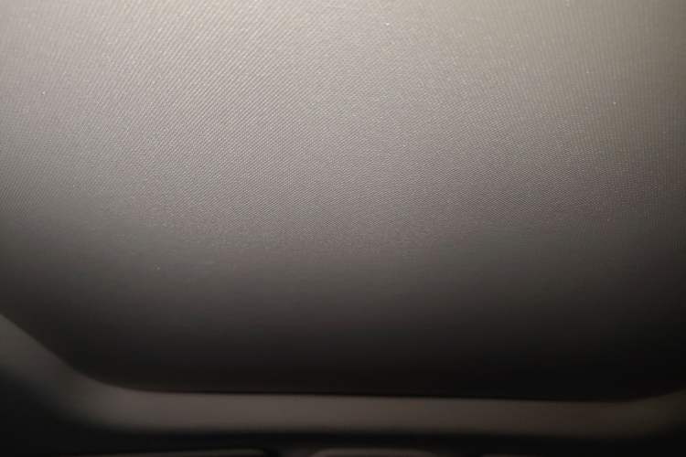 Used Buick Envision 2023 Encore Plus 652T Five-Seat Luxury Model Headliner