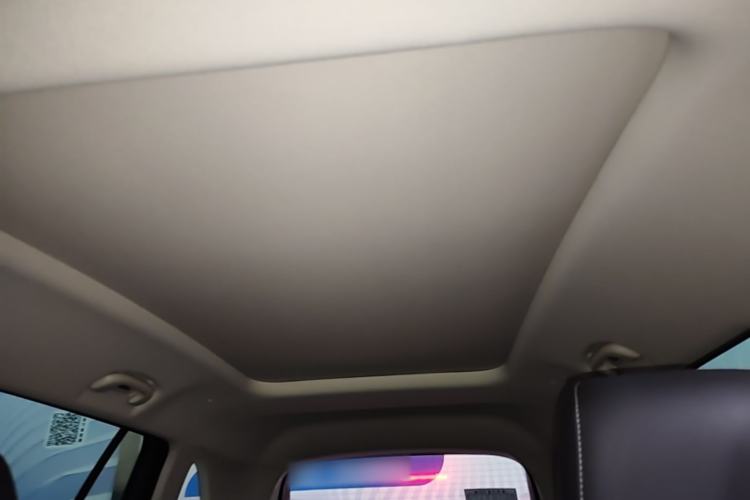 Used Buick Envision 2023 Encore Plus 652T Five-Seat Luxury Model Headliner