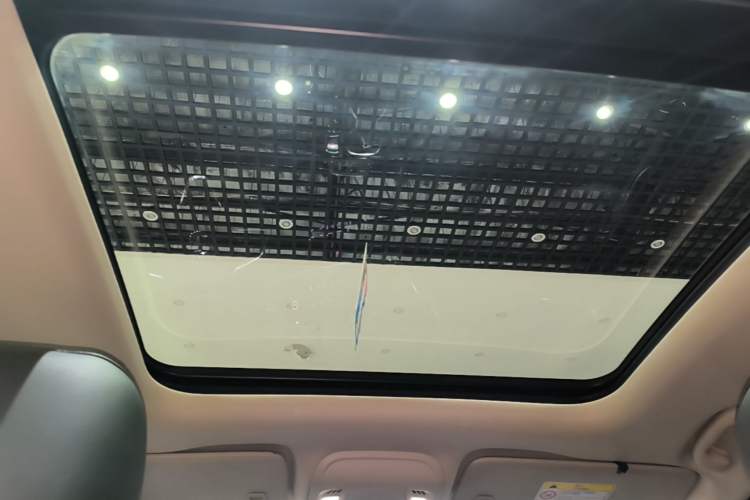 Used Buick Envision 2023 Encore S 552T Two-Wheel Drive Luxury Model Headliner
