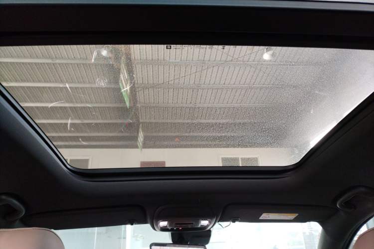 Used Buick Envision 2023 Encore Plus 652T Five-Seat Luxury Model Headliner