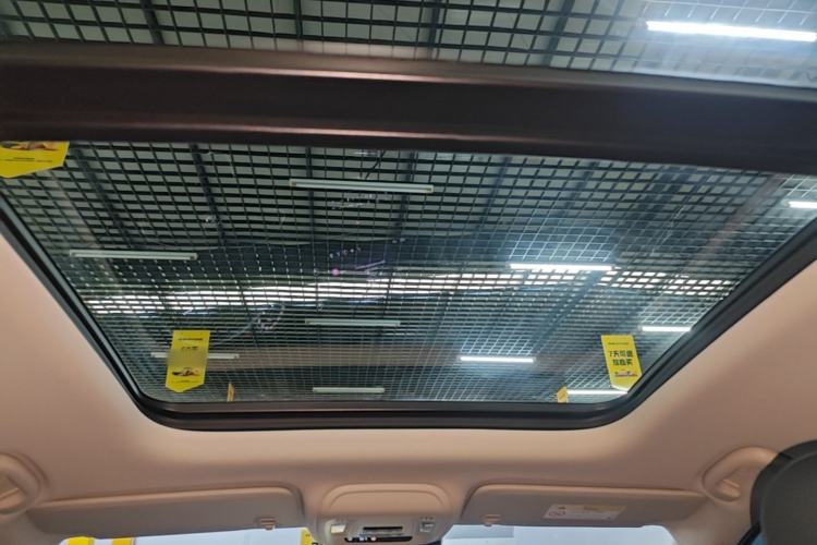 Used Buick Envision 2023 Encore Plus 652T Five-Seat Luxury Model Headliner