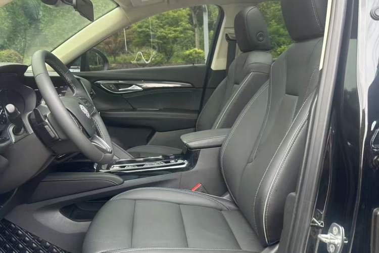 Used Buick Envision 2023 Encore S 652T Two-Wheel-Drive Luxury Model Interior 1